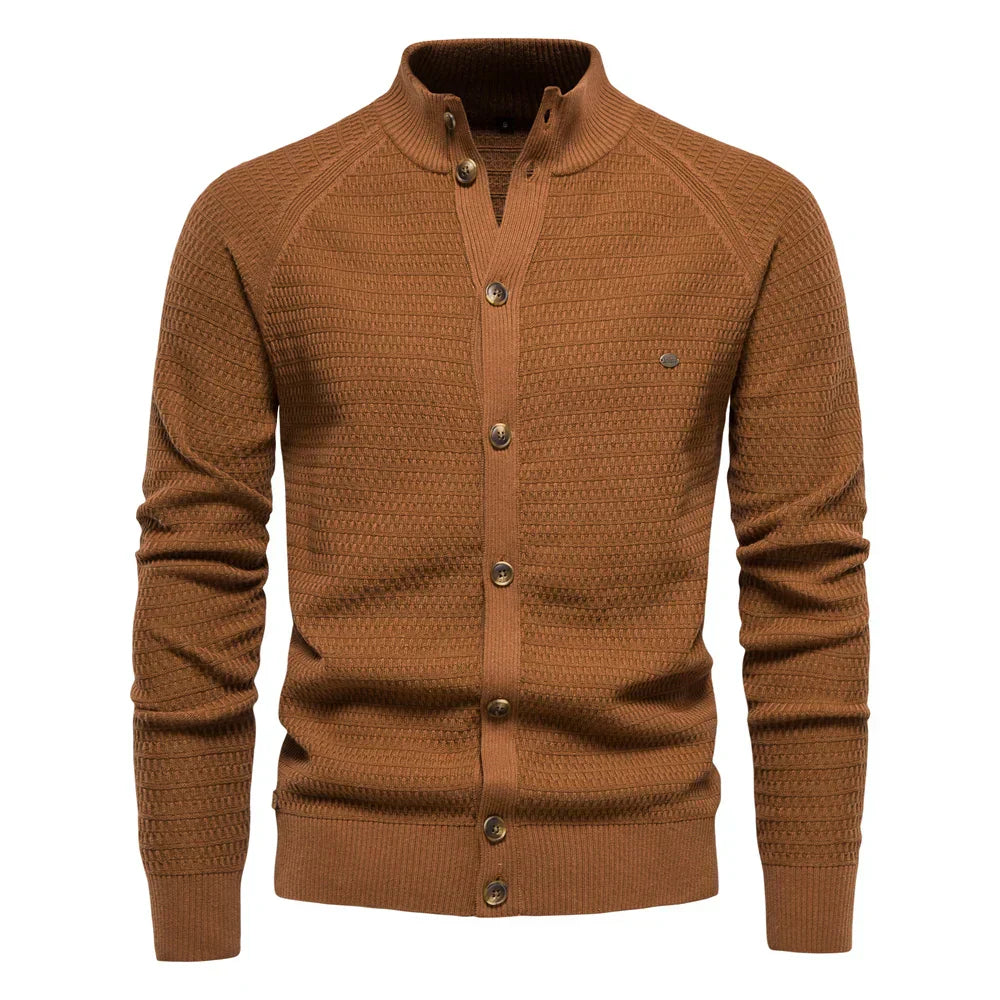 Cárdigan minimalista con cuello redondo