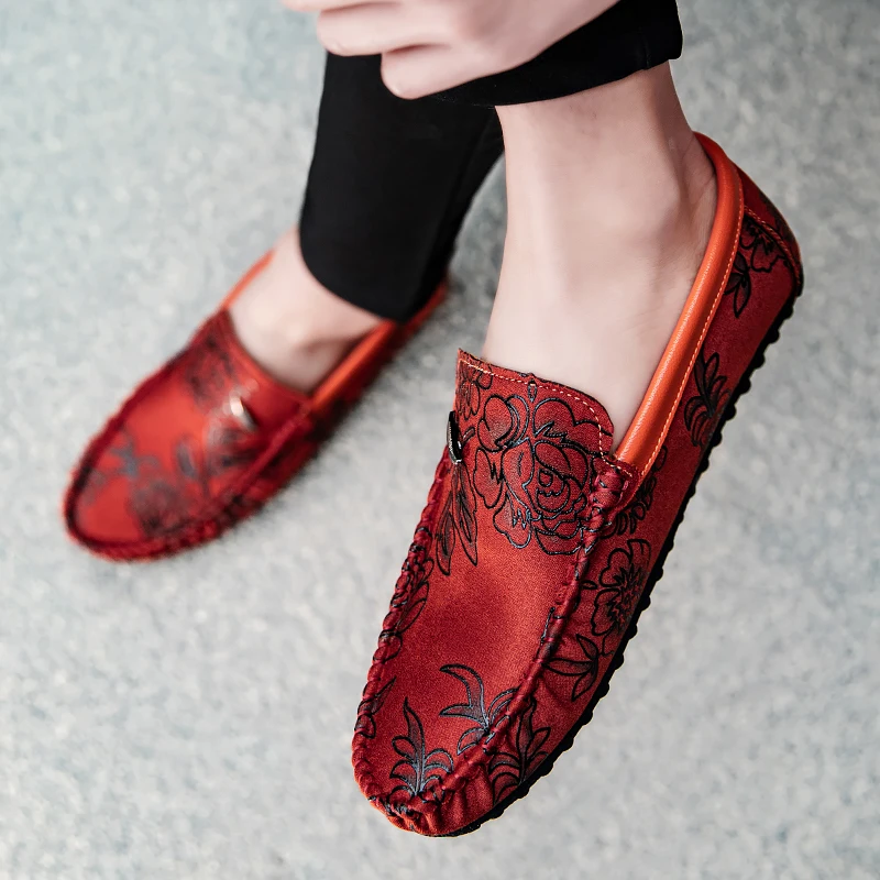 Geblümte Leder-Slipper